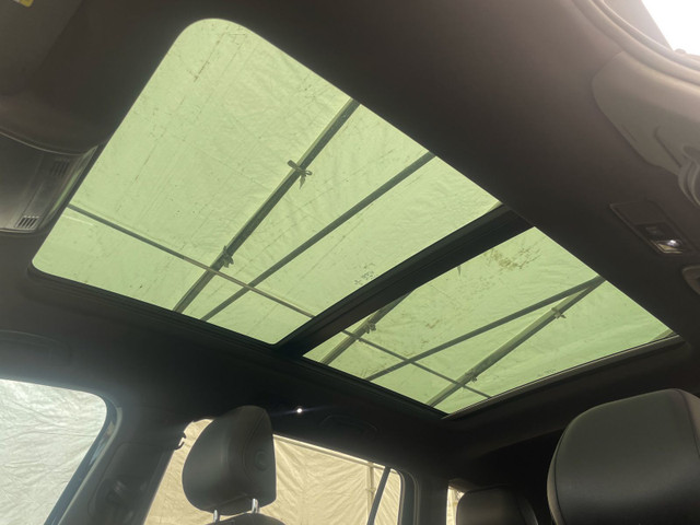 2019 Volkswagen Tiguan HIGHLINE R-LINE 4MOTION *TOIT* NAV FENDER in Cars & Trucks in Laurentides - Image 3