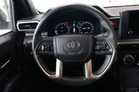 Engine: Moteur à 4 cylindres 2.4L L/100Km City: 12.5 L/100Km Hwy: 10.2 (image 9)