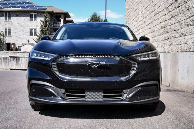 2023 Ford Mustang Mach-E Select AWD • FAST CHARGING • NAV • 360  in Cars & Trucks in Kingston - Image 4