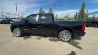 This 2025 RAM 1500 BIGHORN/LONESTAR CREW 4X4 has the following options Deluxe Cloth Bucket Seat, Rem... (image 9)