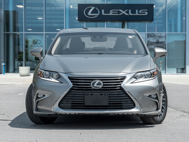2017 Lexus ES 350 in Cars & Trucks in City of Toronto - Image 3