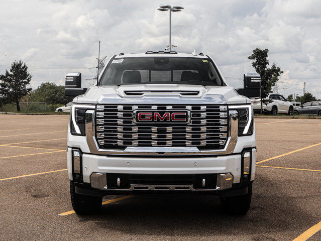 2025 GMC Sierra 3500HD Denali in Cars & Trucks in Strathcona County - Image 3