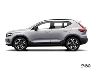 2025 Volvo XC40 Ultra Dark