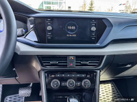 Power Windows, Remote Keyless Entry, Keyless Start, Xenon Headlights, Parking Assistance, Air Condit... (image 8)