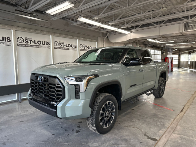 2024 Toyota Tundra Limited Hybrid LIF KIT MARCHE PIEDS 9752 KM P in Cars & Trucks in Longueuil / South Shore - Image 2