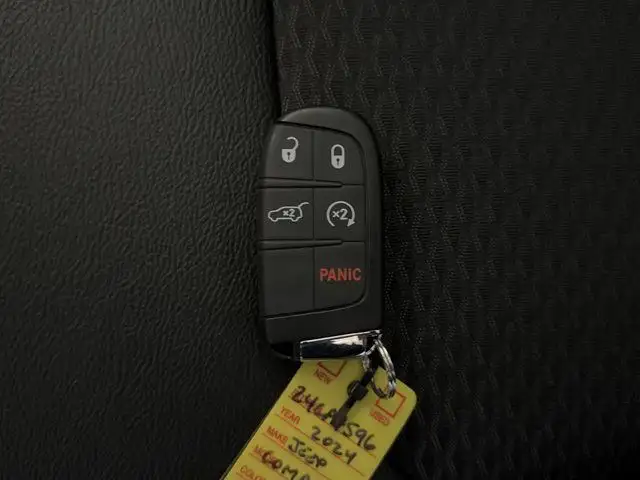 2024 Jeep Compass North | Remote Start | Apple CarPlay in Cars & Trucks in Edmonton - Image 28