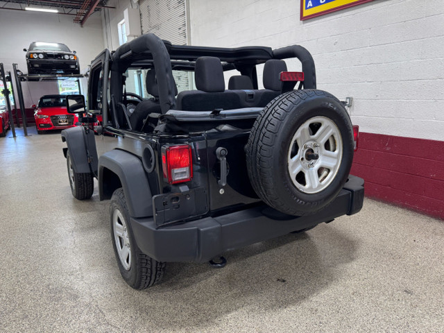 2015 Jeep Wrangler SPORT 2 DOOR - 3.6L 6 CYLINDER 4WD - ICE COLD in Cars & Trucks in Mississauga / Peel Region - Image 4