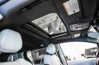Ce modèle vient équipé avec les élements suivants; Mags * Caméra de recul * Bluetooth * Sièges chauf... (image 2)