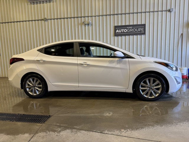 2016 Hyundai Elantra Allure sport Auto AC Cam in Cars & Trucks in Gatineau - Image 3