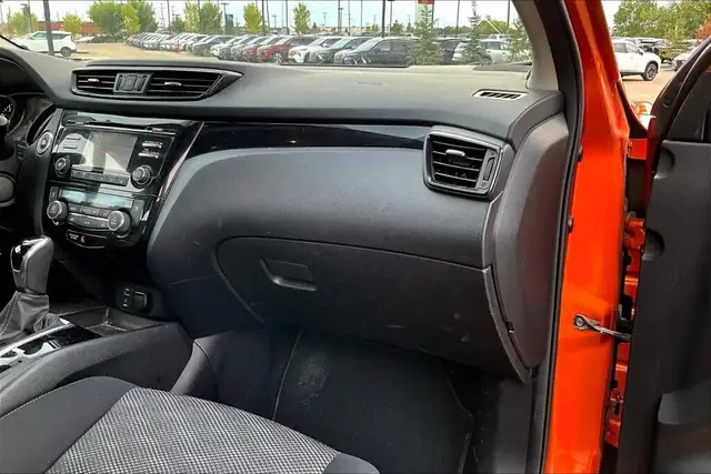 2018 Nissan Qashqai AWD SV in Cars & Trucks in Edmonton - Image 16