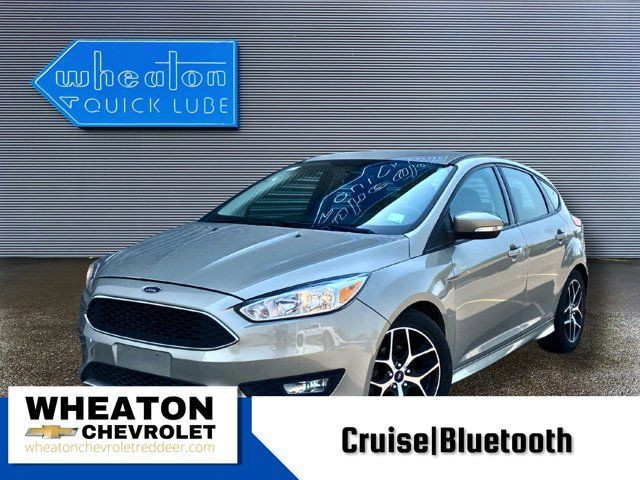 2015 Ford Focus SE Cruise|Bluetooth in Cars & Trucks in Red Deer