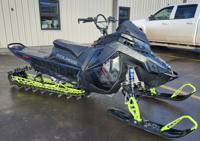 2023 Polaris Industries Patriot Boost RMK Khaos Slash 155 in Snowmobiles in Smithers - Image 4