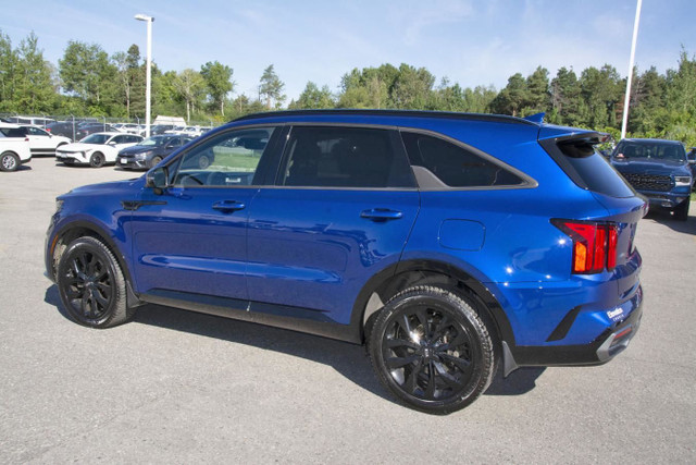 2021 KIA Sorento EX AWD in Cars & Trucks in Oshawa / Durham Region - Image 3