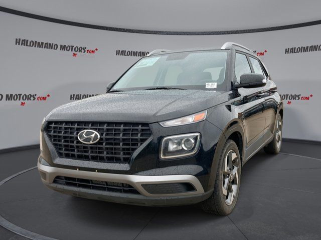 2020 Hyundai Venue Trend in Cars & Trucks in Hamilton