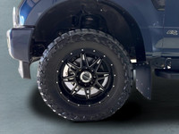 The 2019 Ford Super Duty F-350 SRW Lariat, in a striking blue with a 44 drivetrain, offers exception... (image 8)