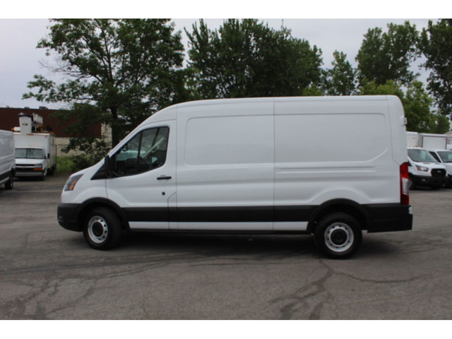 2021 Ford Transit Cargo Van T-350 148 MEDIUM ROOF CARGO 1 SEUL P in Cars & Trucks in Laval / North Shore - Image 3