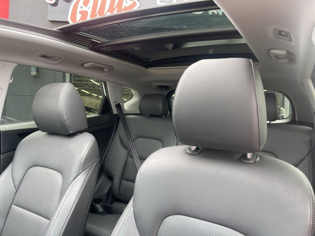 2020 Hyundai Tucson Preferred AWD w-Sun & Leather Package Back U in Cars & Trucks in St. Catharines - Image 2