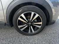 Nissan Kicks SR FWD Cuir Push Start Mags Volant Chauffant 2019 à vendreJAMAIS ACCIDENTÉ!!! Caméra re... (image 2)