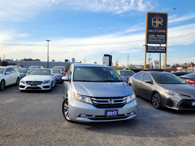 2017 Honda Odyssey No Accidents | Touring | Sun Roof | Heated Se in Cars & Trucks in Mississauga / Peel Region - Image 2