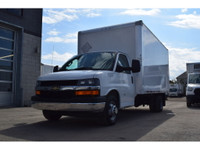 Camera de recul, BOITE 16 PIEDS, Moteur 6.0L V8. SUPERBE CONDITION, BAS KM. ** 122,000km certifié!!... (image 2)