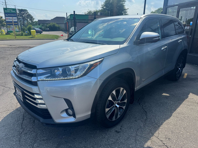 2019 Toyota Highlander XLE, 7Pass, AWD, Sunroof, Navi, Camera, L in Cars & Trucks in Mississauga / Peel Region - Image 3