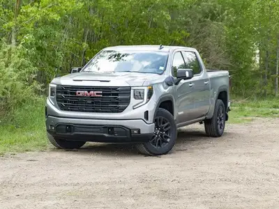 The 2025 GMC Sierra 1500 Elevation blends bold styling, advanced technology, and dependable performa...