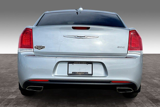 2019 Chrysler 300 300 Touring in Cars & Trucks in Edmonton - Image 4
