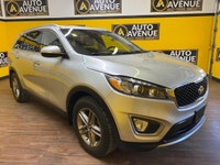 THE 2016 KIA SORENTO TURBO EX COMBINES PERFORMANCE AND STYLE IN A SPACIOUS SUV. POWERED BY A TURBOCH... (image 6)