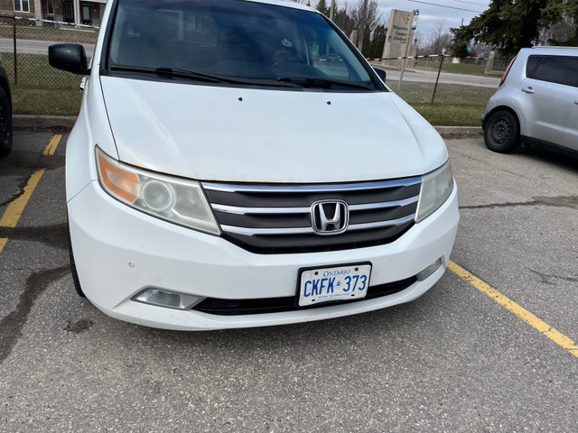 2011 Honda Odyssey TOURING in Cars & Trucks in Kitchener / Waterloo - Image 2