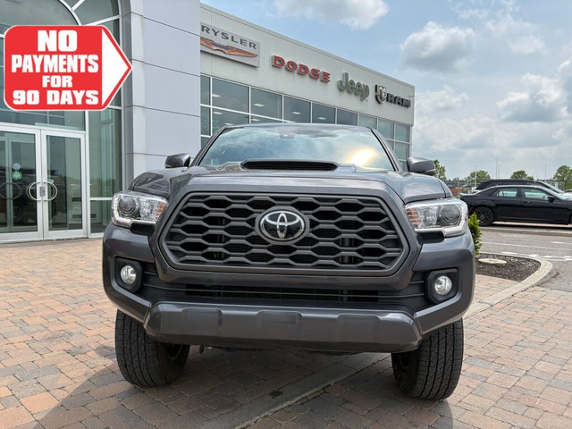 2022 Toyota Tacoma in Cars & Trucks in Ottawa - Image 2