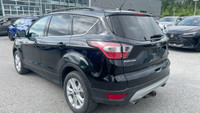 Le Ford Escape SE 2017 est un VUS compact qui combine polyvalence, performances efficaces et technol... (image 9)