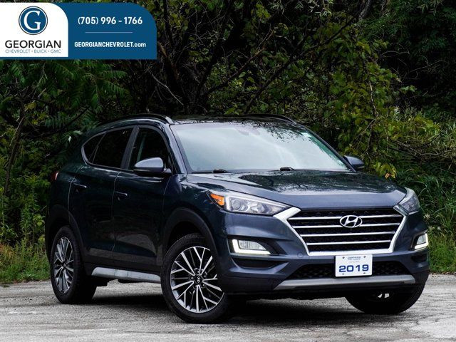 2019 Hyundai Tucson Luxury- Pano Roof - Heated Seats / Steering in Cars & Trucks in Barrie