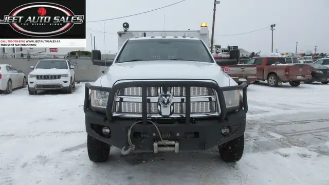 2014 Ram 5500 SLT UTILITY TRUCK 4X4 CUMMINS in Cars & Trucks in Edmonton - Image 4