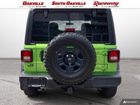 4WD / 4X4 Clean Carfax No Reported Accident Bluetooth Hands-Free 3.45 Rear Axle Ratio 17 x 7.5 Black... (image 6)