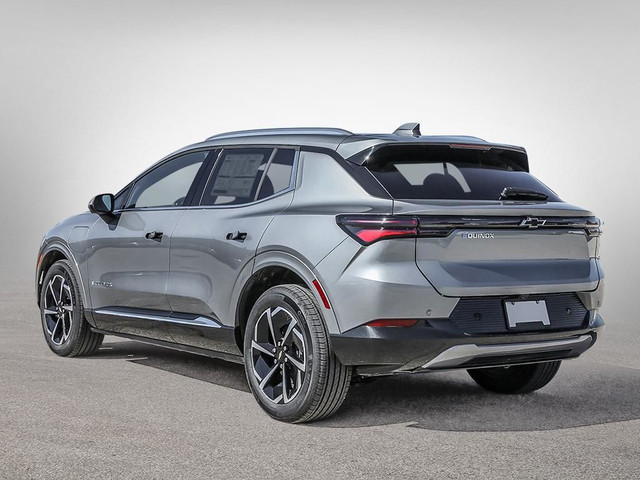 2025 Chevrolet Equinox EV 2LT in Cars & Trucks in City of Montréal - Image 4