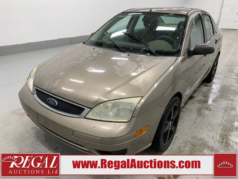 2005 FORD FOCUS ZX4 SE