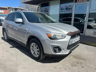 2015 Mitsubishi RVR SE AWD AUTOMATIQUE AIR CLIMATISER VITRES ELECTRIQUES ROULE TRES BIEN NIV: 4A4AJ3...