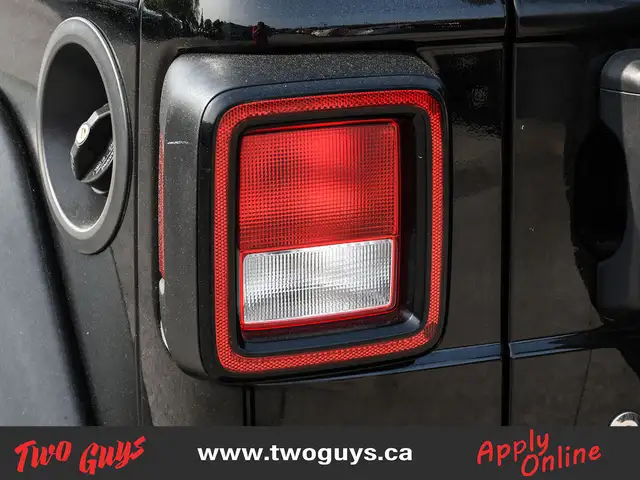 2019 Jeep WRANGLER UNLIMITED Sport 4x4 Back Up Camera Side Steps in Cars & Trucks in St. Catharines - Image 10