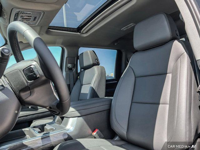 2025 Chevrolet Silverado 3500HD LTZ 4WD Crew Cab in Cars & Trucks in Strathcona County - Image 3