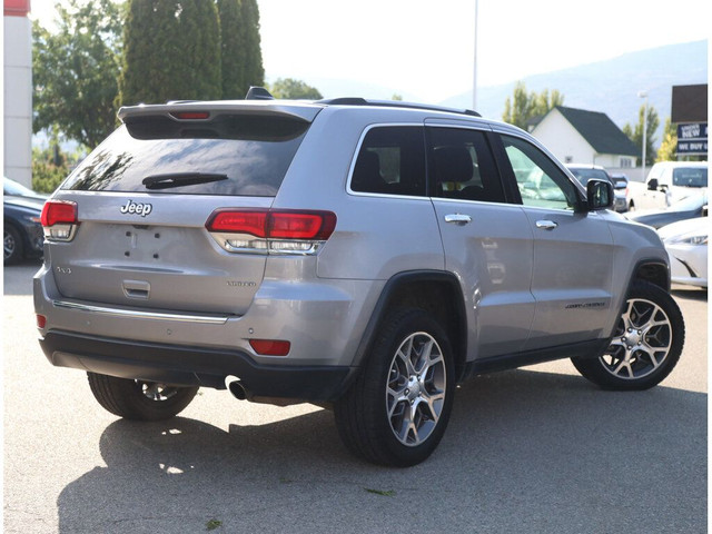 2020 Jeep Grand Cherokee Limited 4x4 - No Accidents / Navigation in Cars & Trucks in Penticton - Image 3