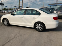 2014 Volkswagen Jetta Trendline, Automatique, 4Cyl 2.0L, 211000Km, Groupe Electrique Complet, Climat... (image 7)
