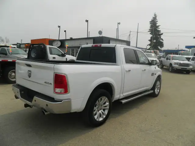 2018 Dodge RAM 1500 /4X4 LONGHORN LEATHER INTERIOR SUNROOF in Cars & Trucks in Edmonton - Image 4