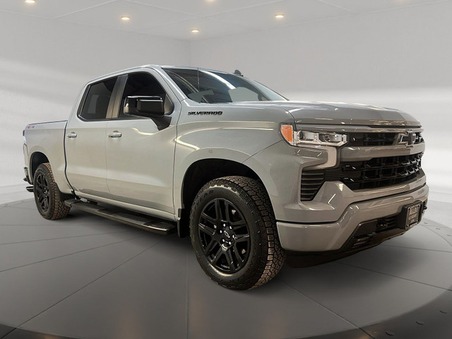2024 Chevrolet Silverado 1500 RST CREW CAB 4X4 in Cars & Trucks in Laval / North Shore - Image 3