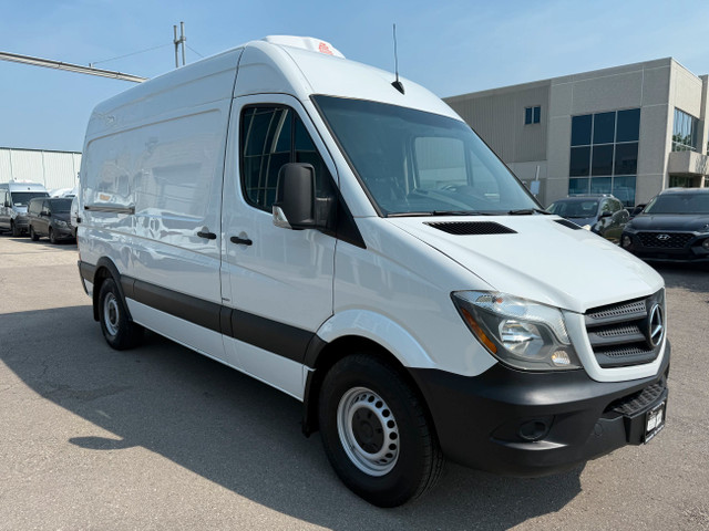 2015 Mercedes-Benz Sprinter Cargo Van REEFER / FREEZER in Cars & Trucks in Oakville / Halton Region - Image 3