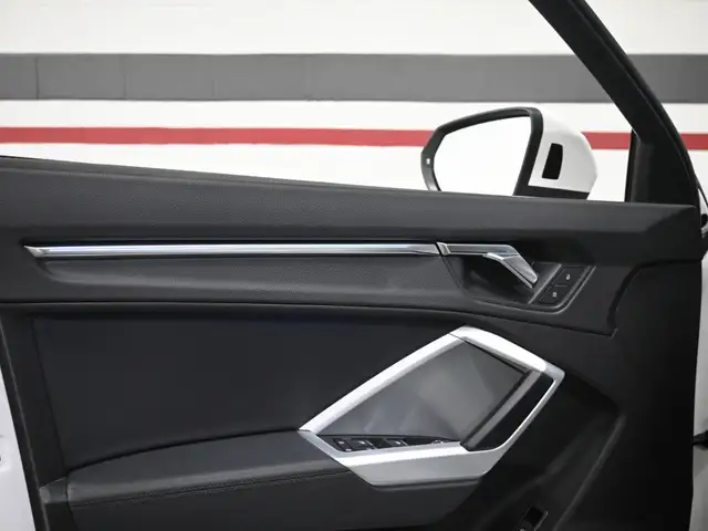 2021 Audi Q3 Technik S-Line B&O Ambient Light 360CAM Navigation  in Cars & Trucks in Mississauga / Peel Region - Image 13