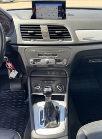 2018 Audi Q3 2.0 TFSI Komfort Quattro SUV - Navigation|Rearview camera|Parking sensors|Leather|Heate... (image 9)