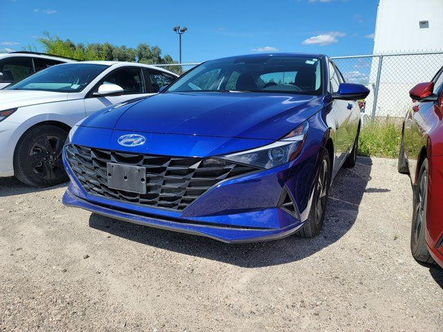 2023 Hyundai Elantra Preferred IVT w/Tech Pkg | New Arrival |S in Cars & Trucks in Guelph - Image 3