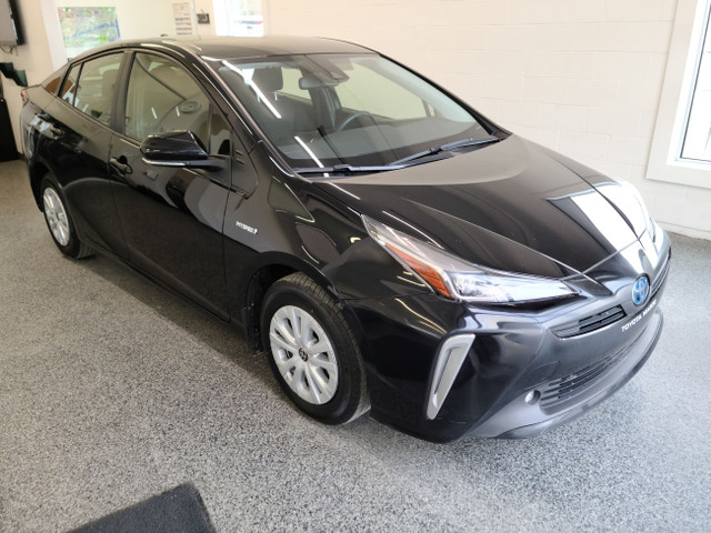 2019 Toyota Prius ****AWD in Cars & Trucks in Sherbrooke