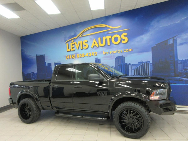 RAM 1500 CLASSIC 2021 EXPRESS NIGHT EDITION V-6 3.6 LITRES 4X4 B in Cars & Trucks in Lévis - Image 2
