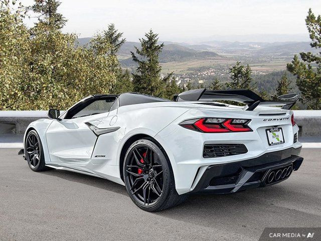 2025 Chevrolet Corvette Z06 Conv w/3LZ & Z07 pkg in Cars & Trucks in Cowichan Valley / Duncan - Image 3